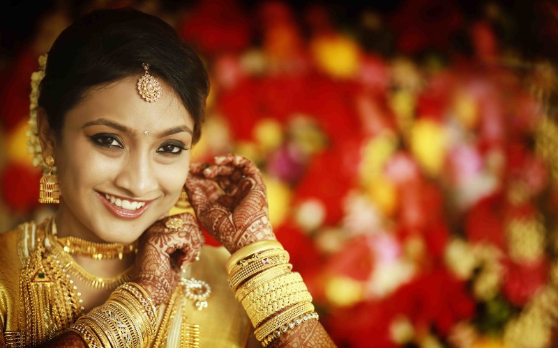 The 16 Adornments of an Indian Bride - A Tradition